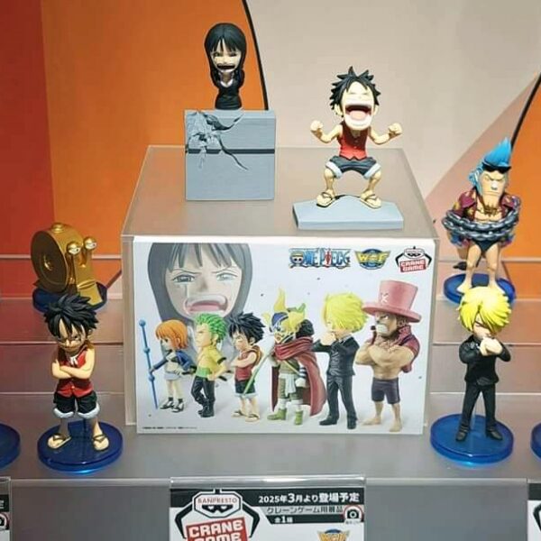 [亞版][WCF LOG STORIES] 海賊王 VOL.17 羅賓 我想活下去!!!+司法島- VOL.1+2  (12個SET）